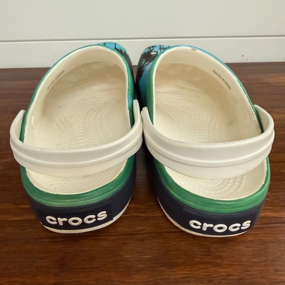 Crocs Classic Tropical Palm Tree Clogs Unisex M8 / W10 Blue Beach Summer Slip On - Picture 6 of 10